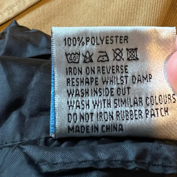 Cunard Queen Victoria Rain Jacket Hidden Hood XXL The Cruise Jacket Windbreaker - Picture 8 of 10